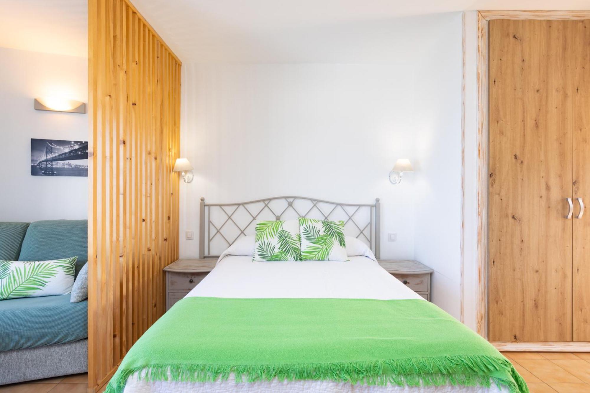Cozy Seafront Studio With Balcony & Ocean Views San Marcos  Exterior photo